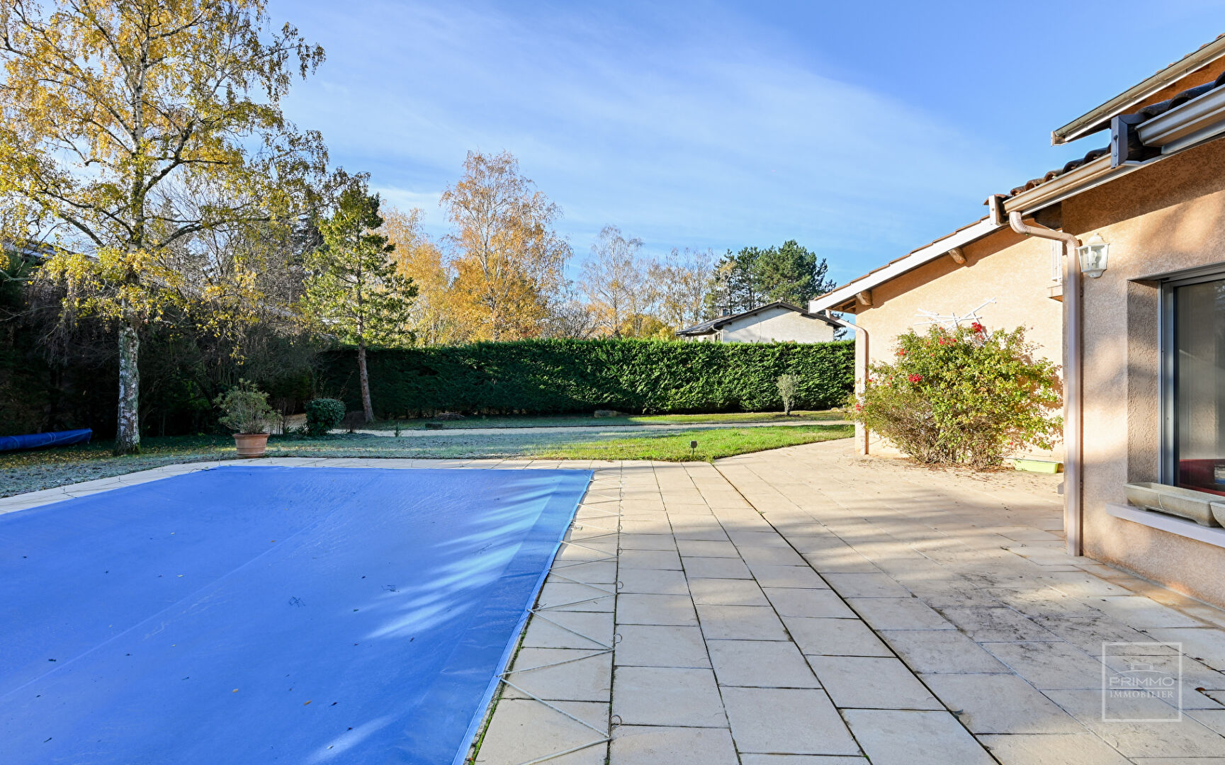 SAINT DIDIER AU MONT D’OR Maison de 155 m² sur terrain plat avec piscine