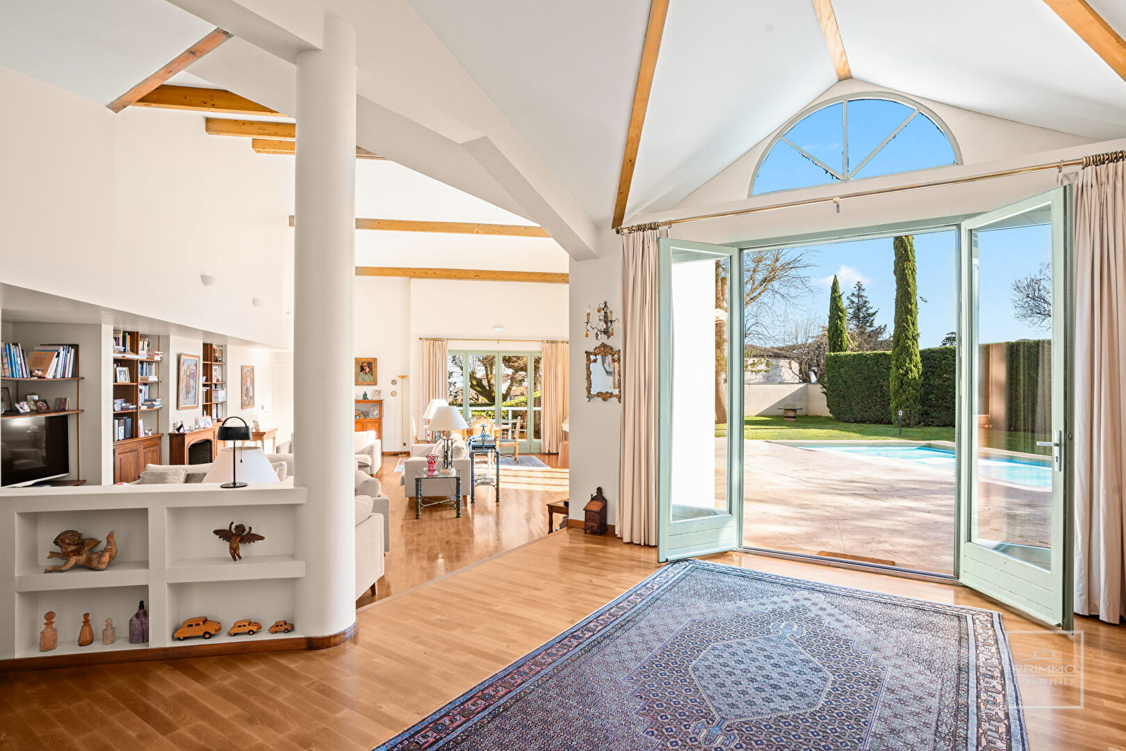 Saint Cyr au Mont d’Or, Belle Maison familiale de 370m² habitables sur 2347m² de jardin.