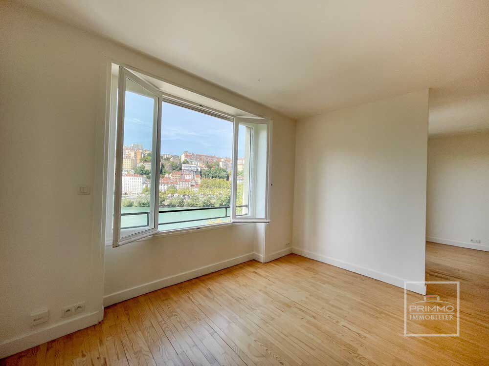 LYON 6, Vue Rhône, Etage élevé, 87.51m²