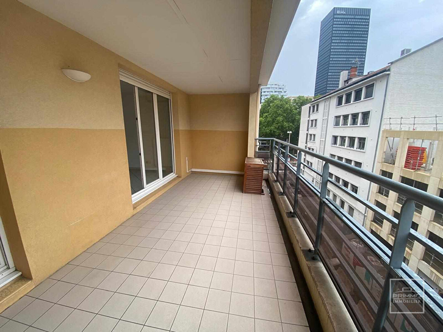 LYON 3, 89.96m², Balcon 14m², poss. garage