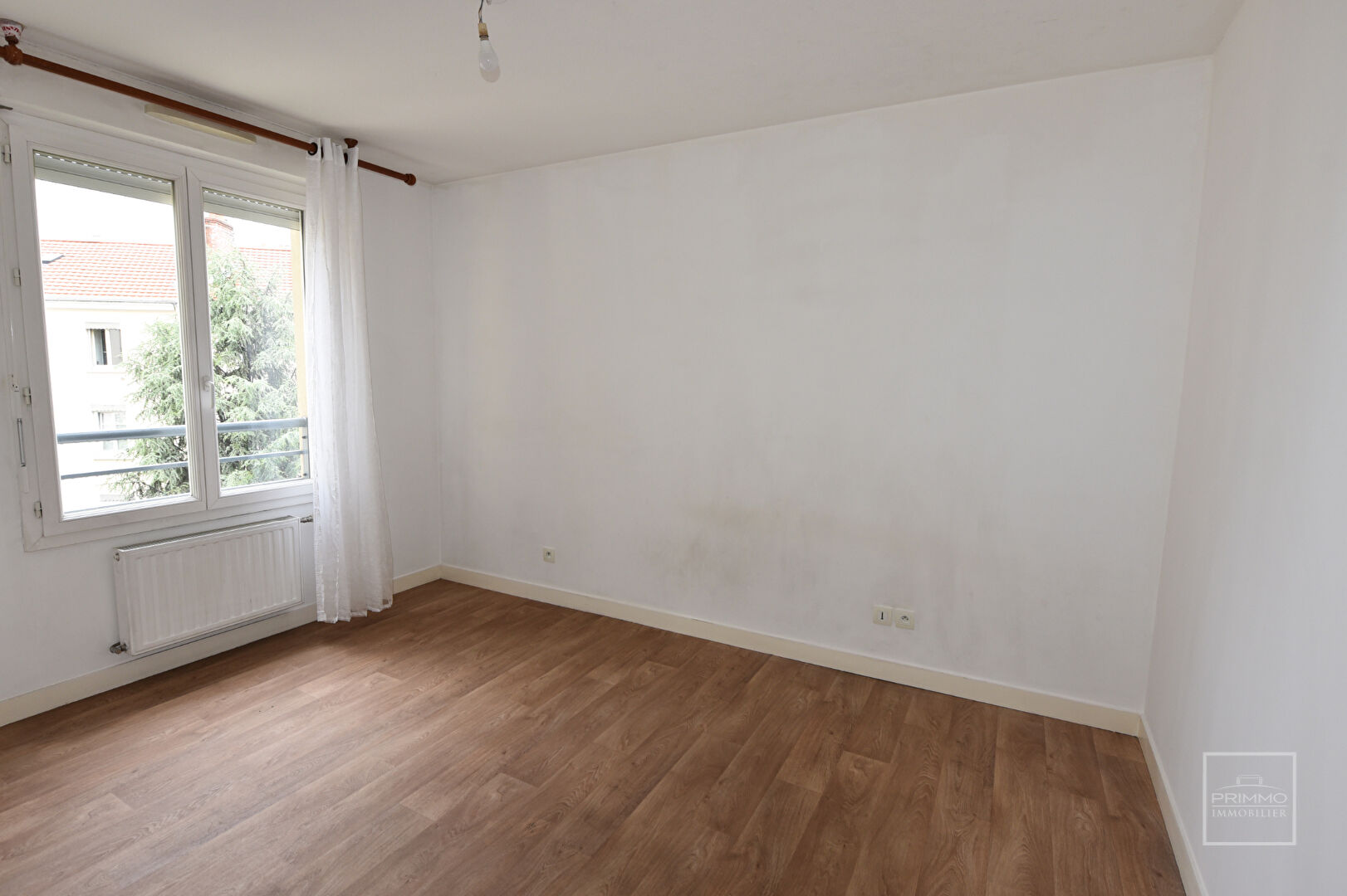 LYON 3, 89.96m², Balcon 14m², poss. garage