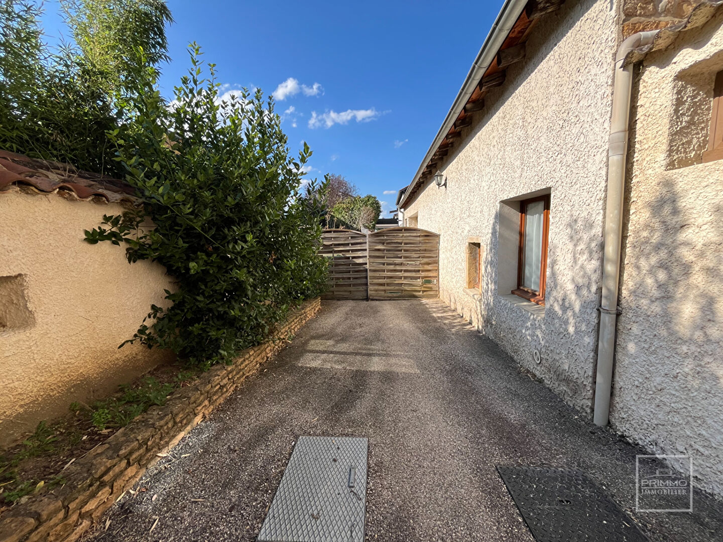 Maison de village CHASSELAY  132.07m² – 3 Chambres