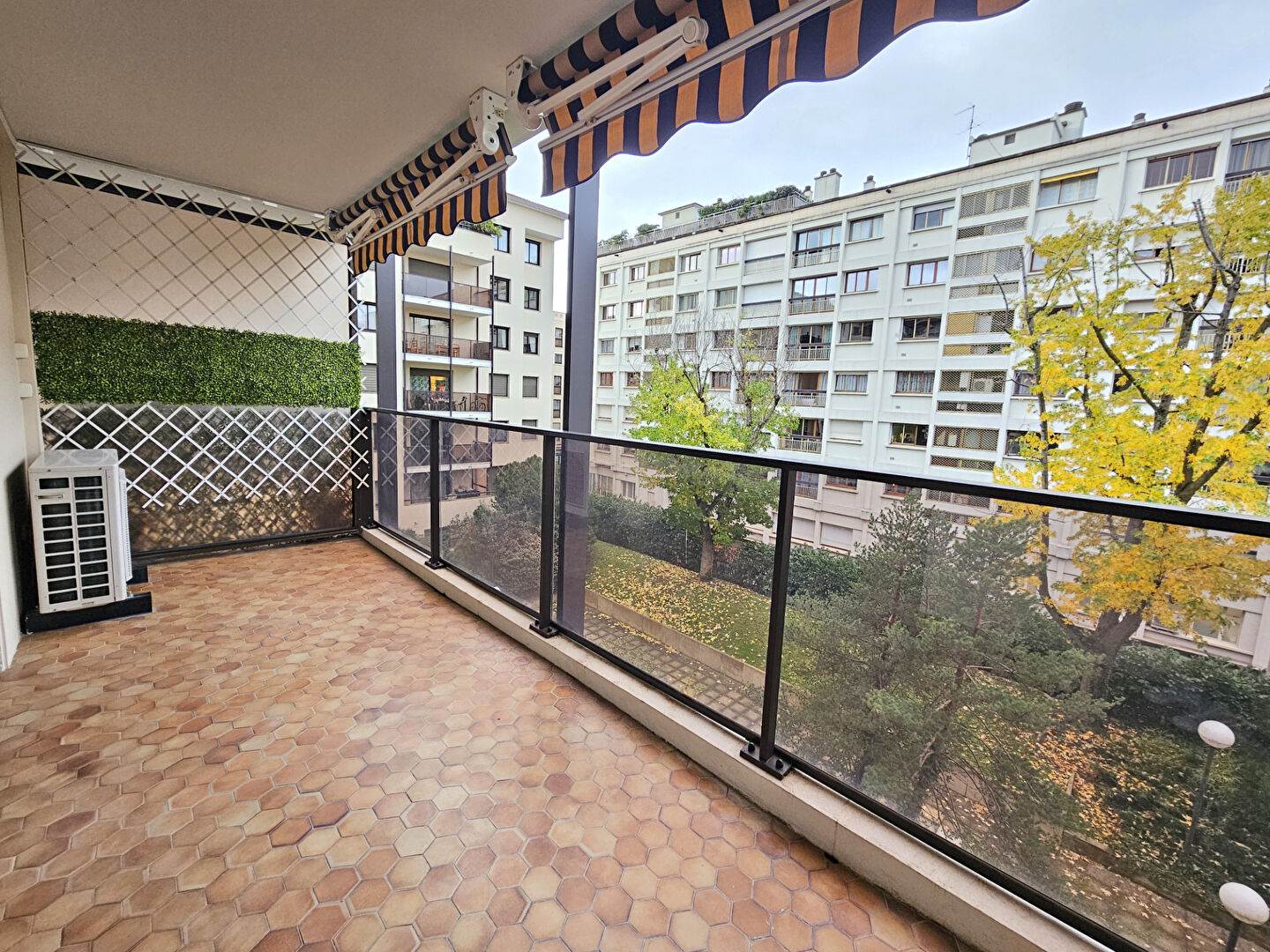 Appartement LYON 6 – T2 avec balcon et garage