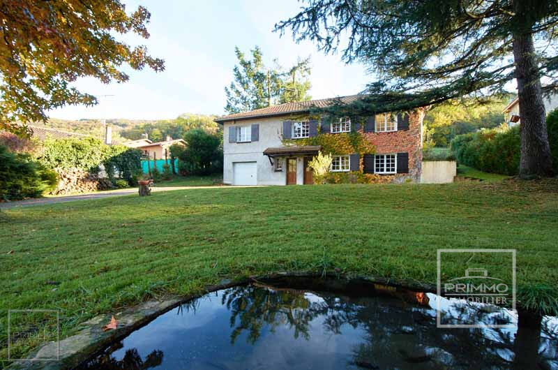 Maison POLEYMIEUX AU MONT D’OR 7 Pièces 185 m² avec piscine