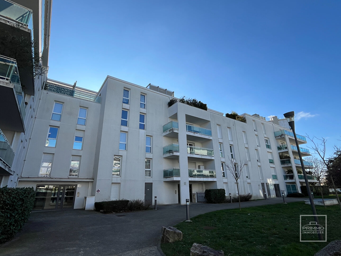 T2 Meublé 40.65 m2 – Rez de Jardin CALUIRE