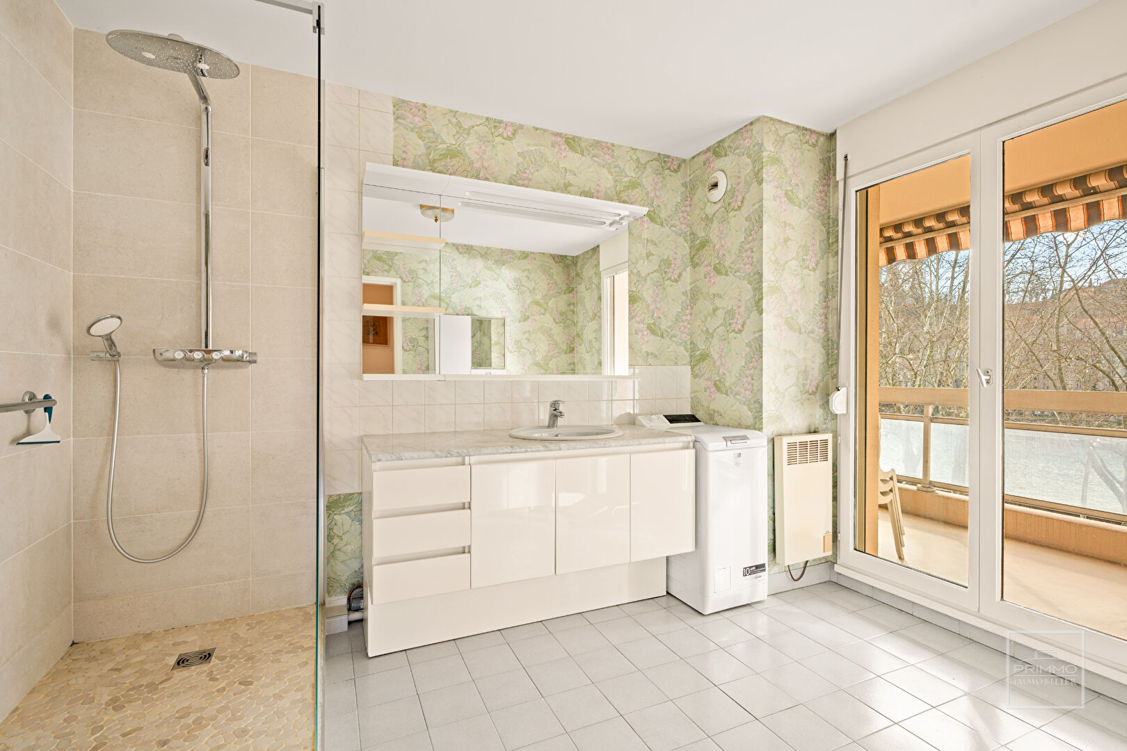 LYON 4, BORD DE SAONE, BALCON 16m², 148.55m²