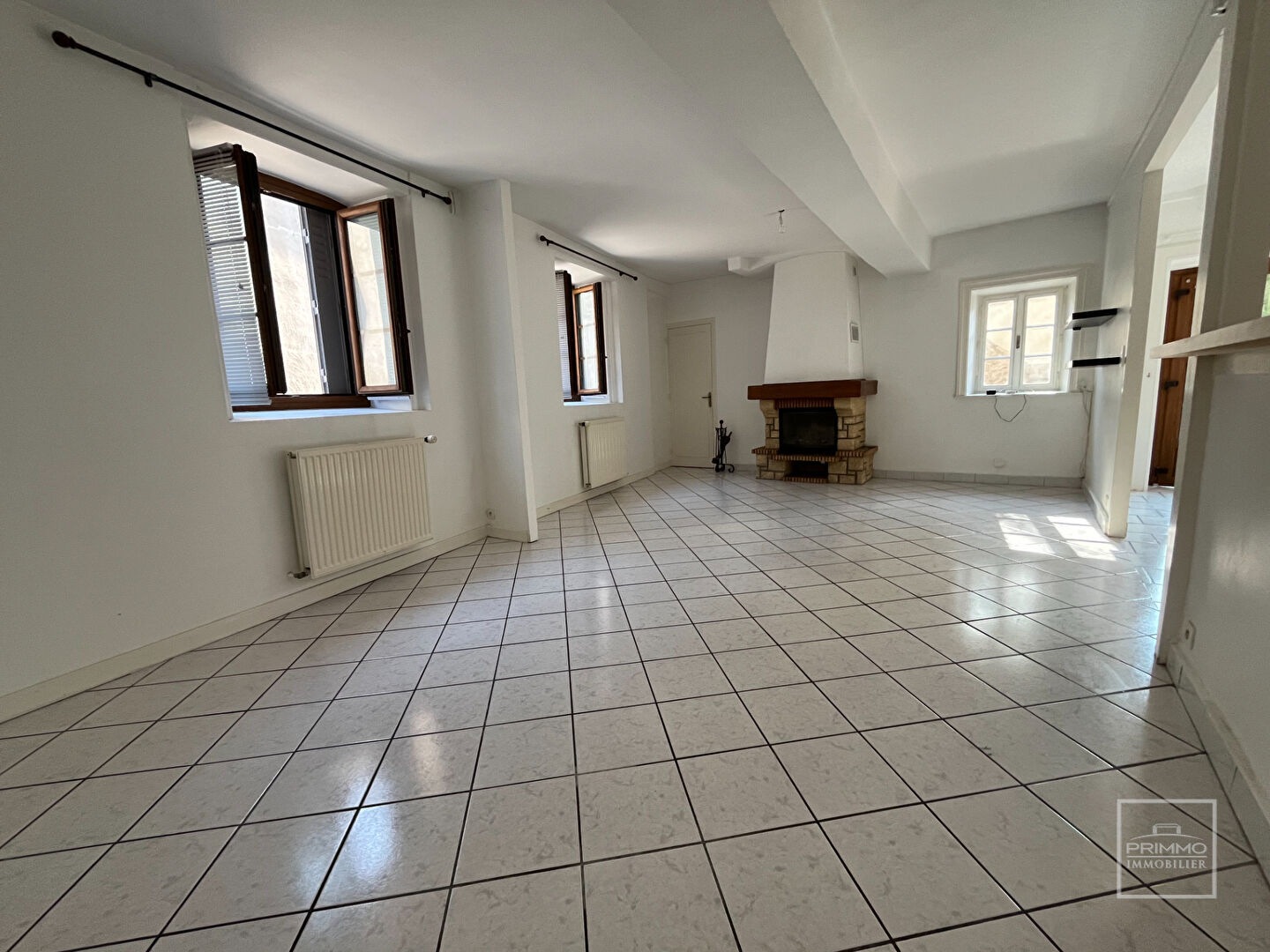 Maison de village CHASSELAY  132.07m² – 3 Chambres