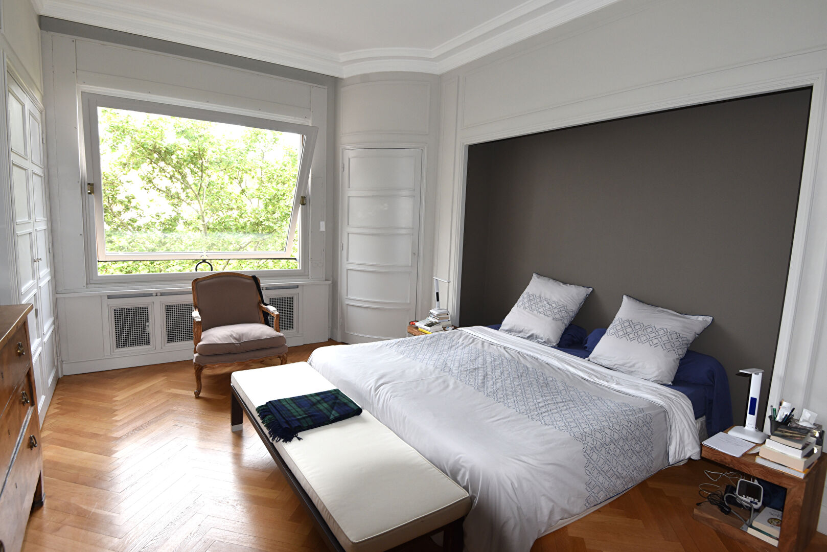 Appartement de standing rénové – T4