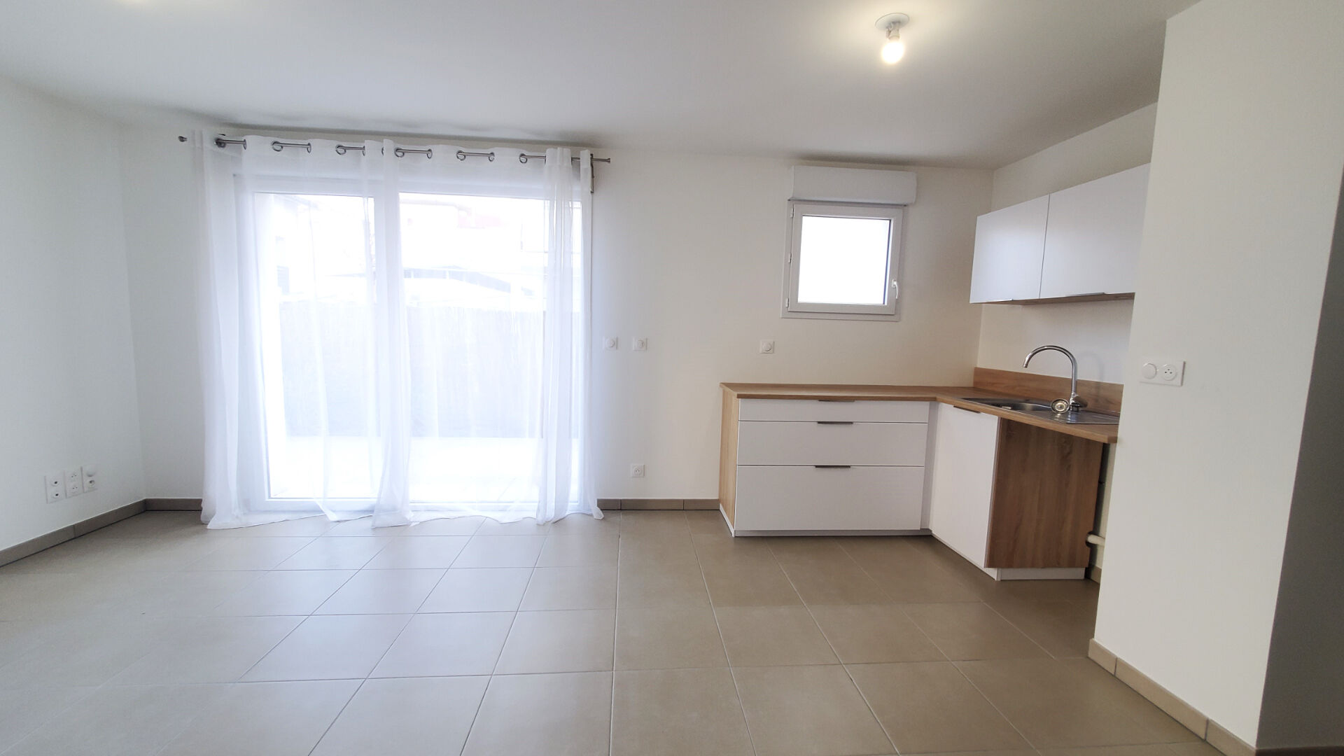 Appartement Lyon 8e Arrondissement 2 pièce(s) 48.45 m2