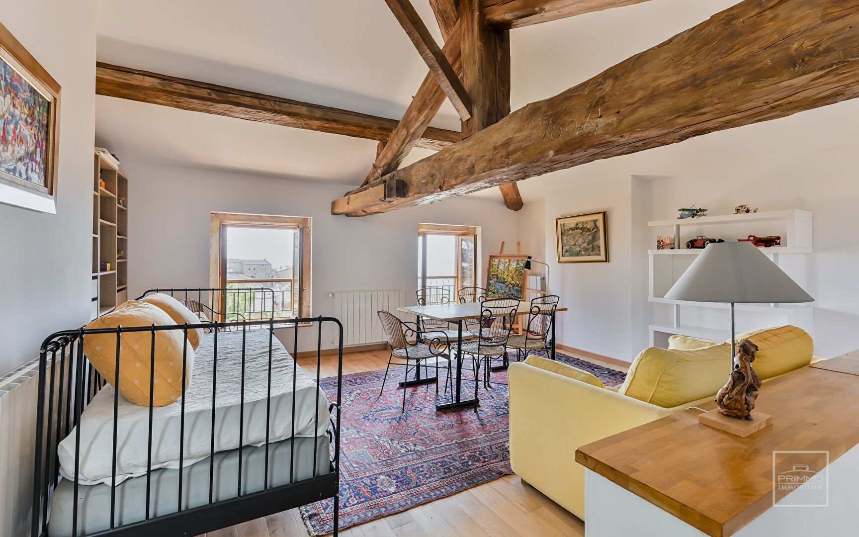 Maison Charnay  8 pièces 250M²