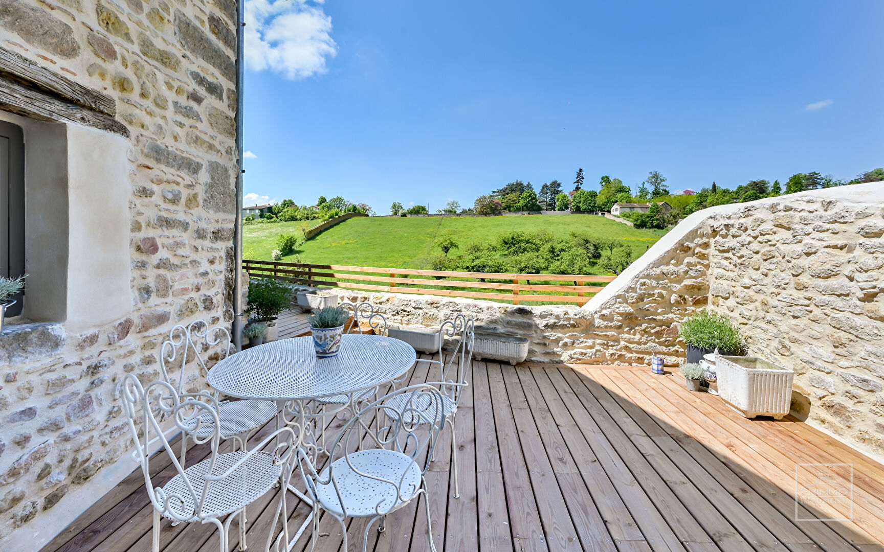 SAINT DIDIER AU MONT D’OR, Maison de ville avec grande terrasse et vue panoramique