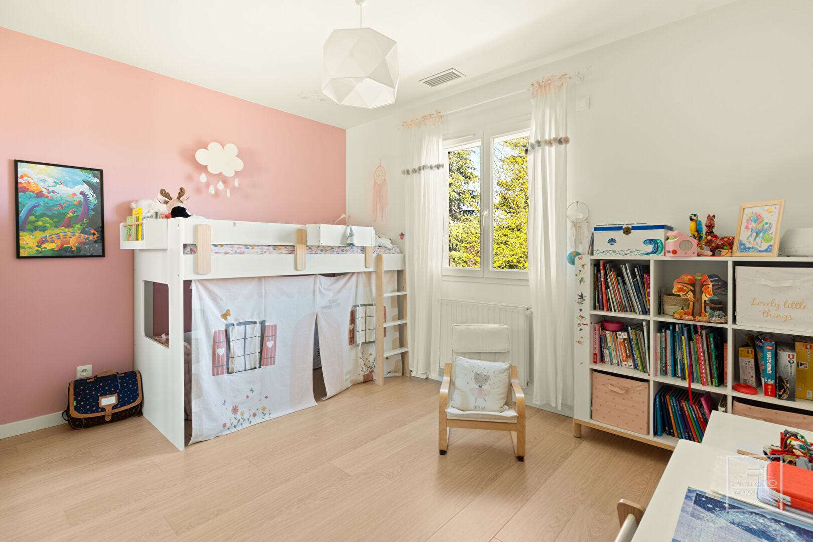 Cailloux sur Fontaines – Maison 7 pièces avec jardin