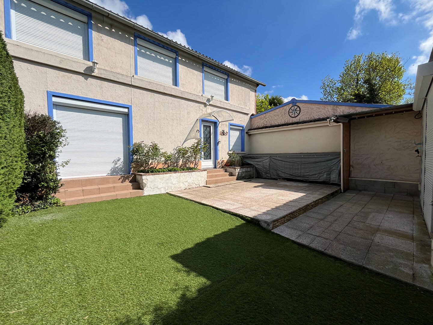 Maison CHASSELAY 4 Pièces 110 m²