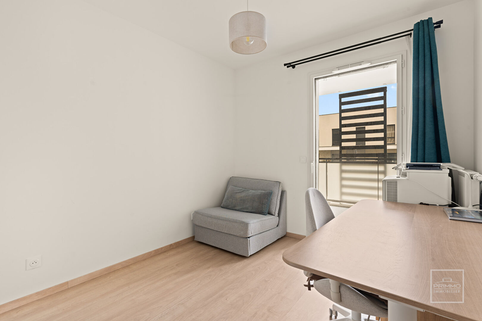 Gratte Ciel – Appartement 3 pièce(s) 62 m2 avec terrasse sur cour et garage