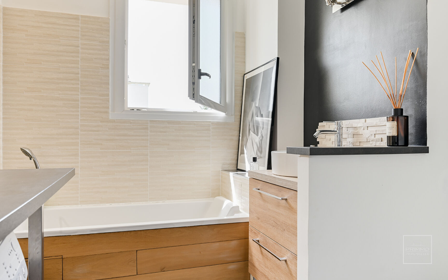 LYON 9ème, proche Tassin, Appartement T2 de 45m² sans vis à vis avec balcon au sud