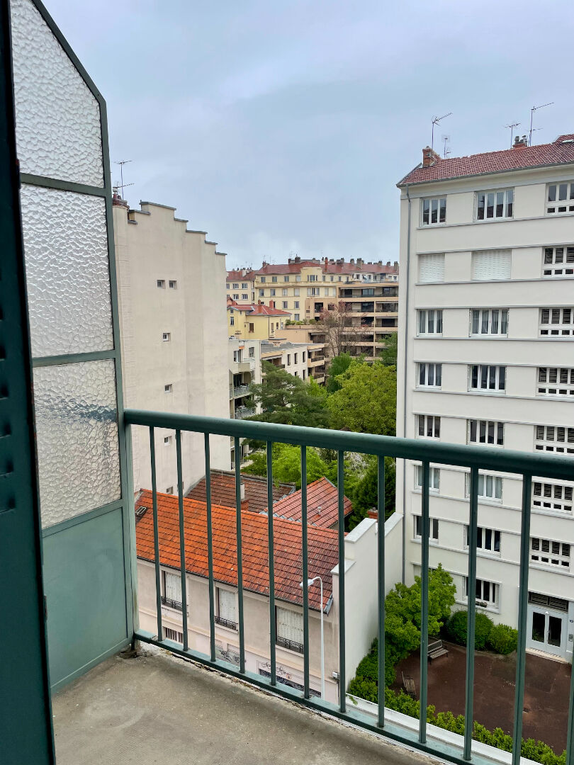 LYON 4, Balcon, 47.64m²