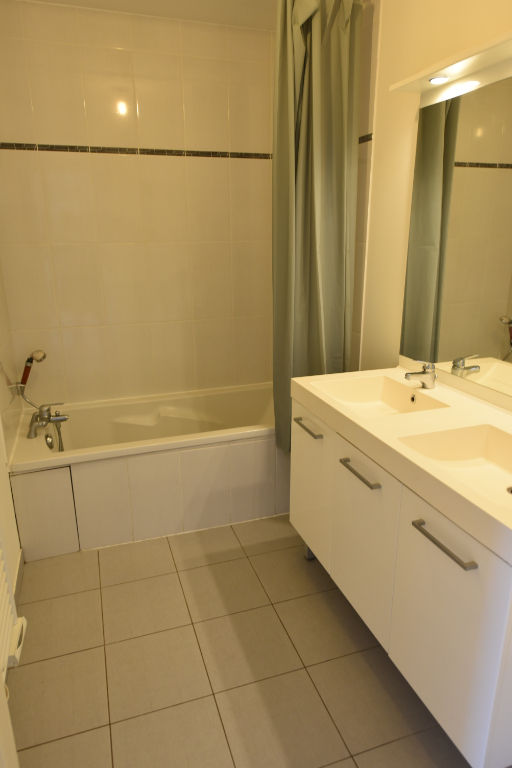 Maison MEYZIEU 5 Pièces 107 m²