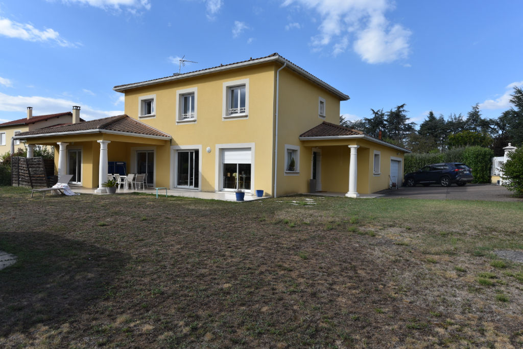 Villa – Franchevile