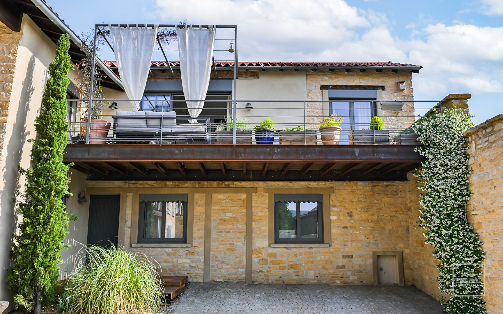 POLEYMIEUX AU MONT D’OR, Maison 5 pièces de125.15 m² avec vue, 2 places de parking