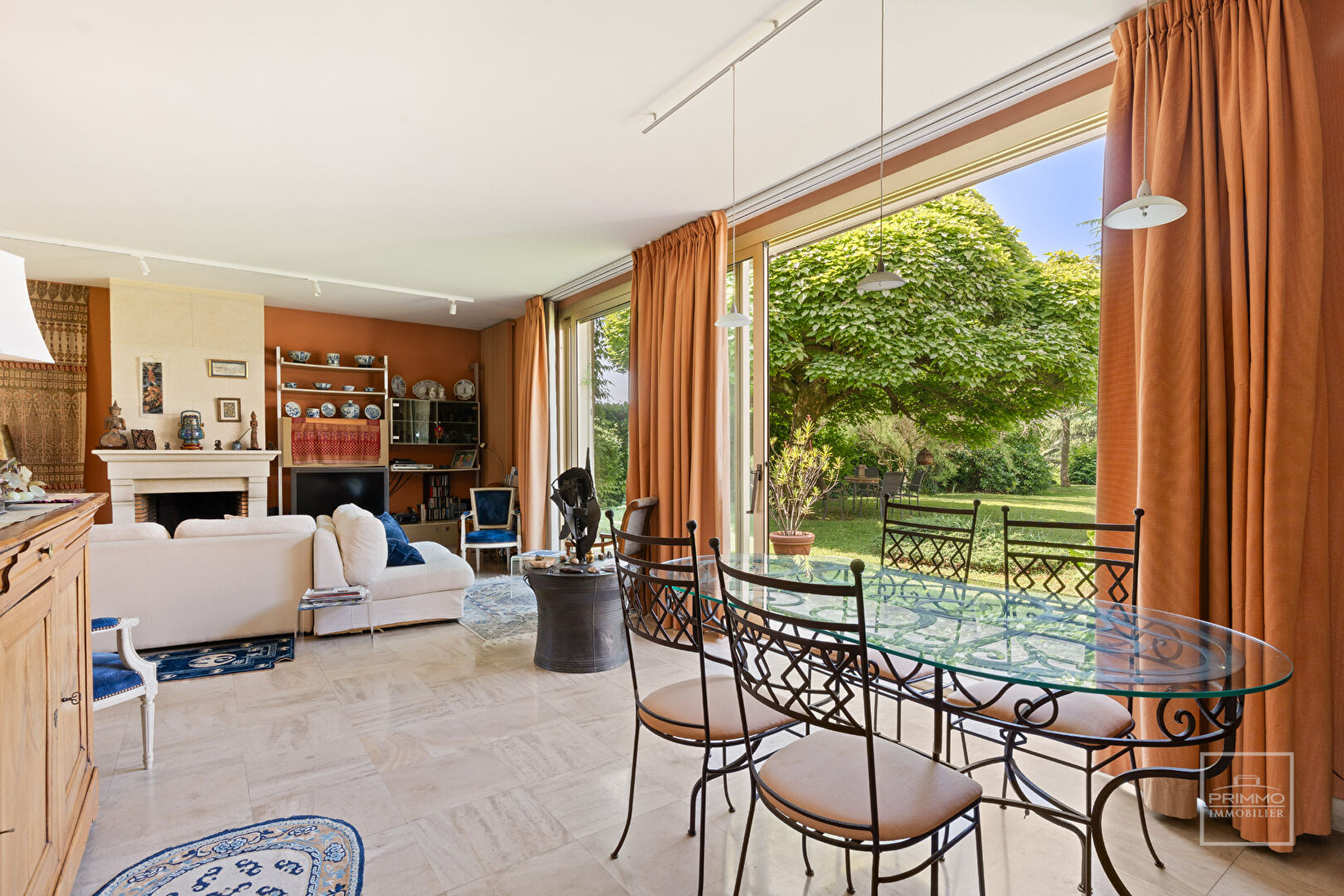SAINT DIDIER AU MONT D’OR, Maison lumineuse de 200m² habitables sur beau terrain plat
