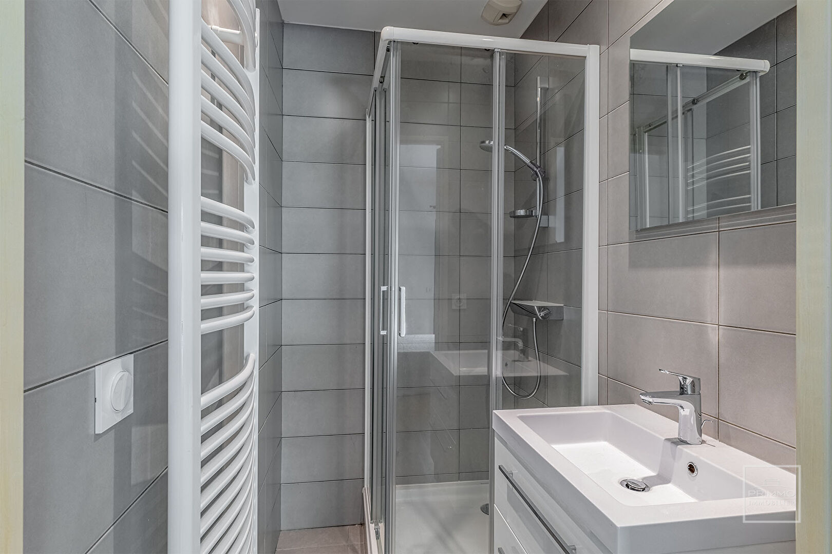SAINT DIDIER AU MONT D’OR, Appartement de 101m² en rez de jardin sécurisé