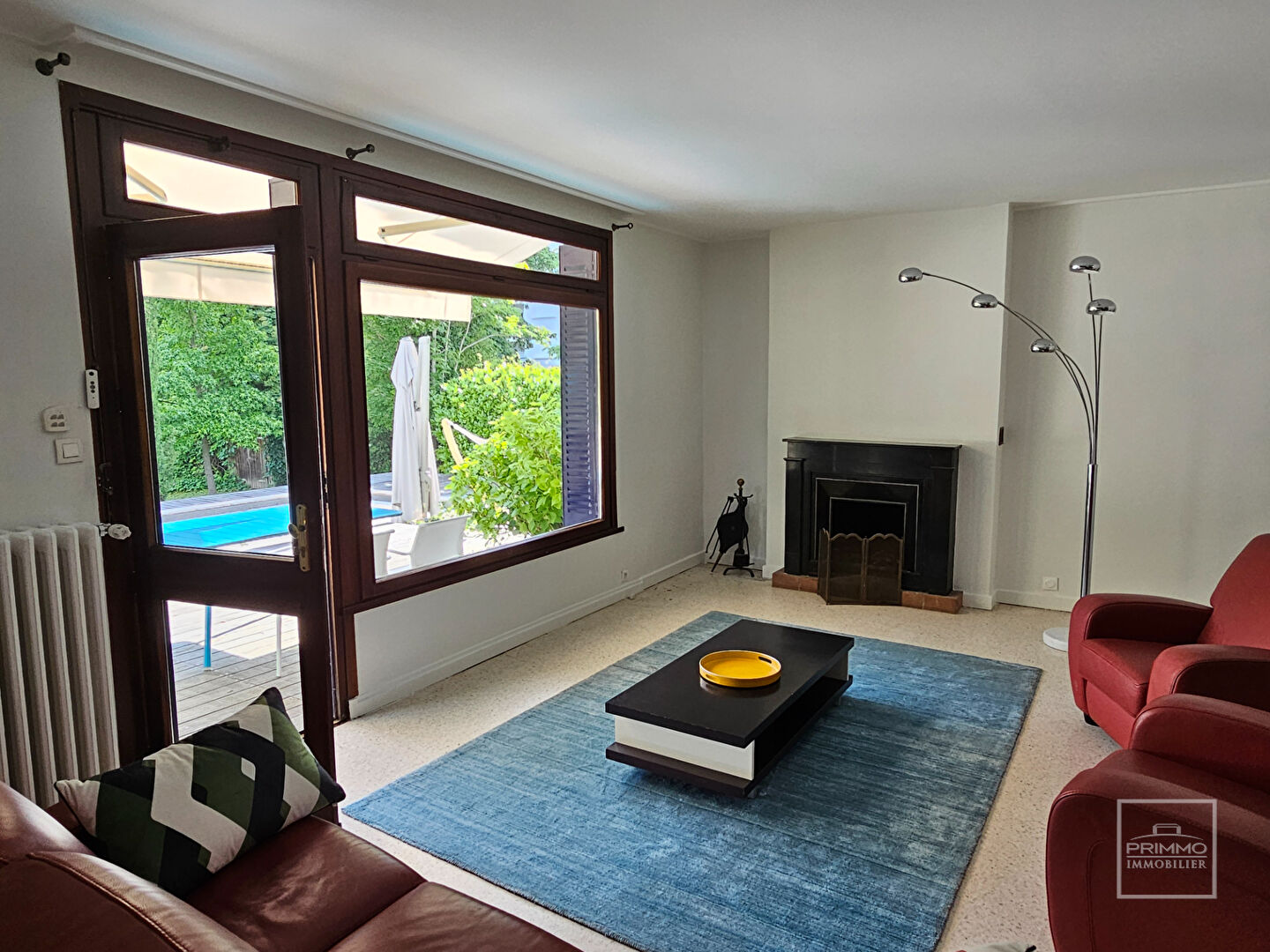 Unique et rare : Professionnel et Privé à Caluire !  3750 + Charges