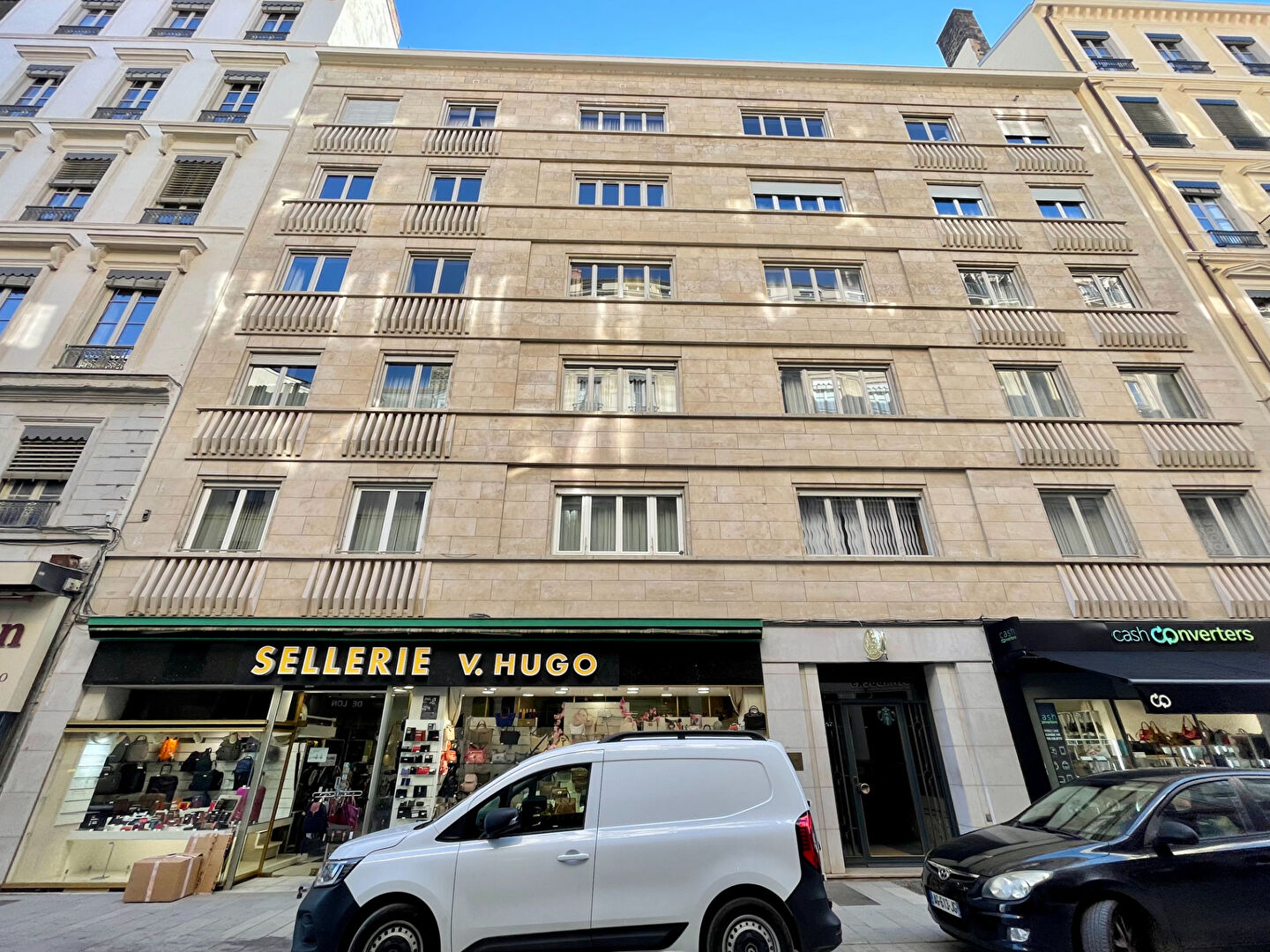 LYON 2, BELLECOUR, 151.51m²