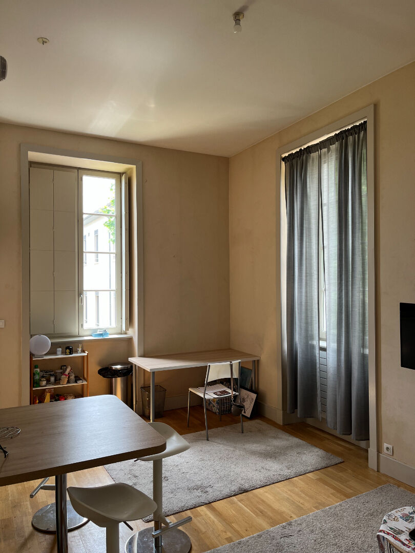 LYON 5, 40.87m²