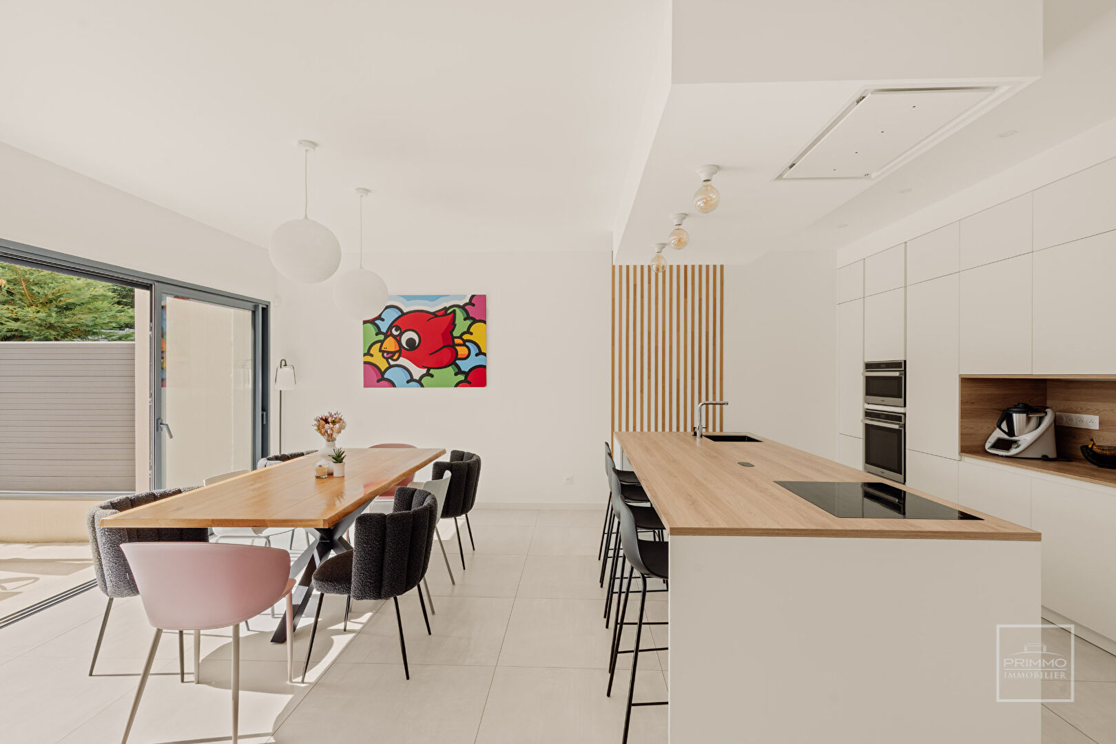 SAINT CYR AU MONT D’OR, proche centre, Maison contemporaine de 2023 avec piscine
