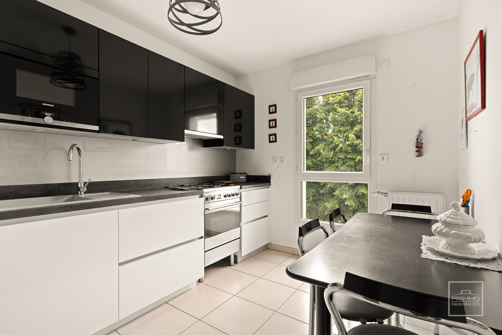 NEUVILLE SUR SAONE, 78m², TERRASSE