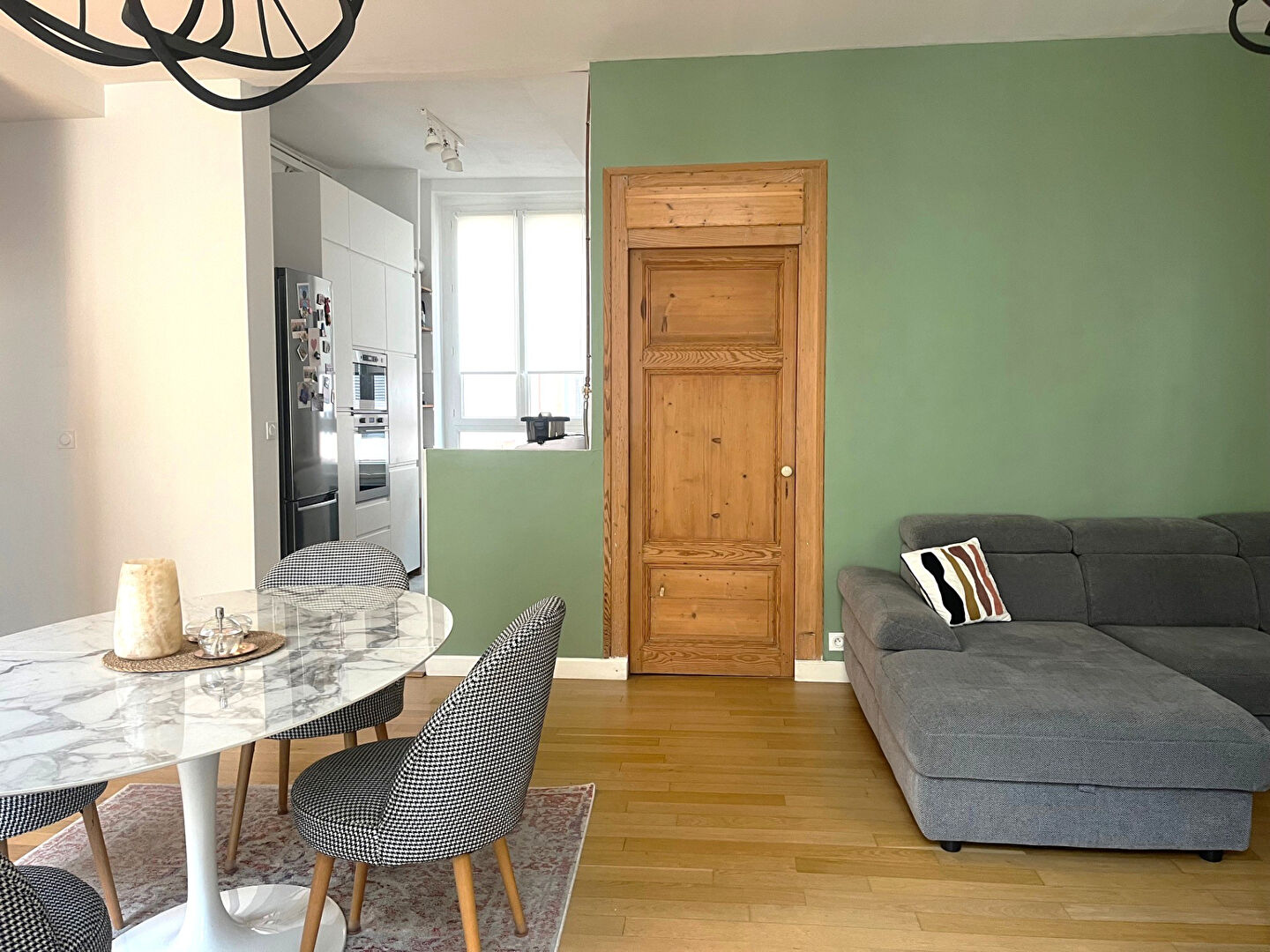 LYON 6, ETAGE ELEVE, 68.75m²