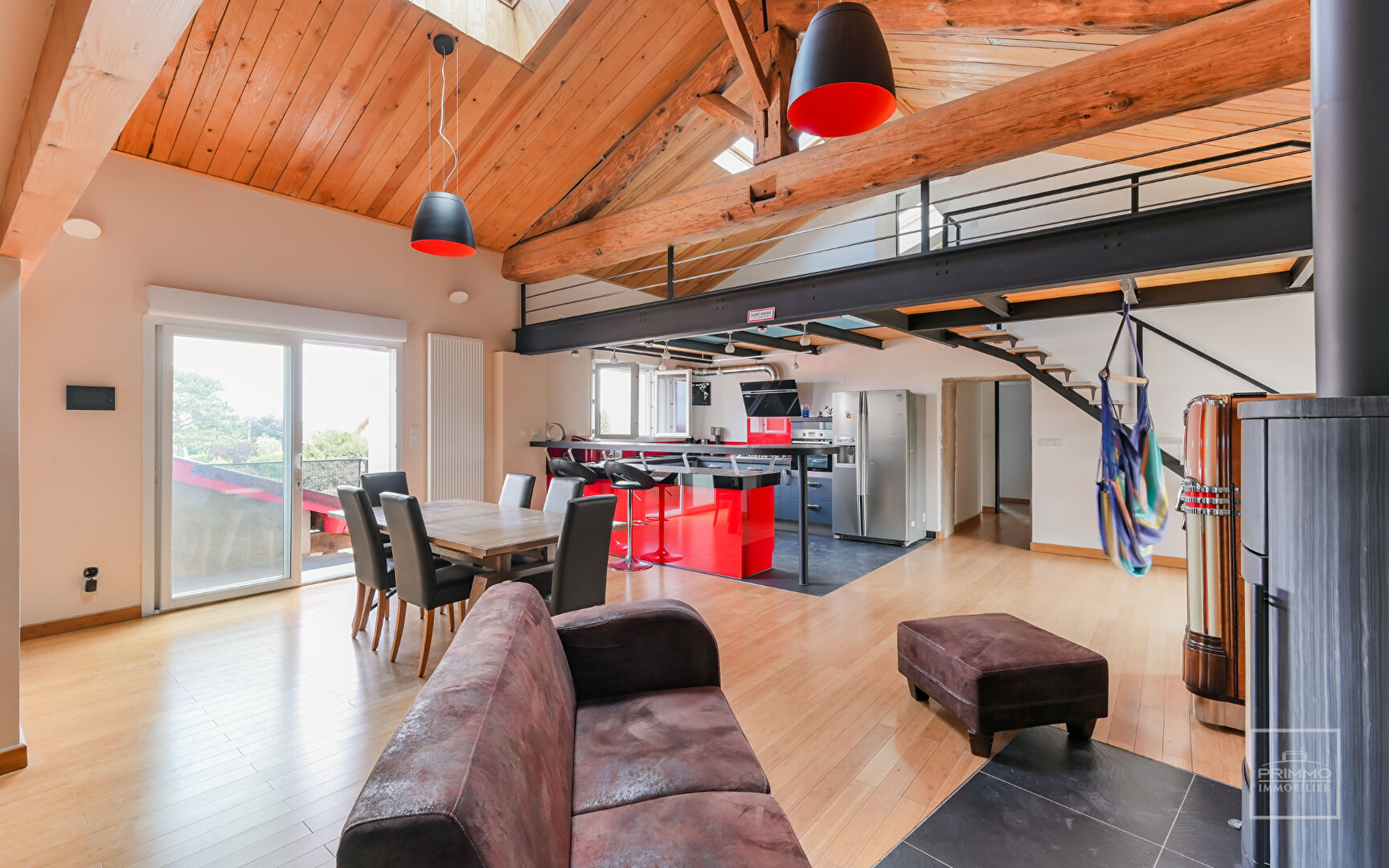 Exclusivité Chasselay – Maison de 164 m² & appartement de 71 m² avec terrasse