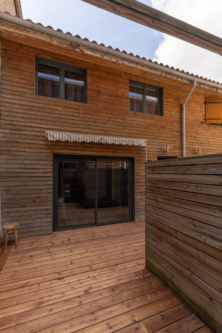 RILLIEUX-VILLAGE – T2-T3 comme une maison
