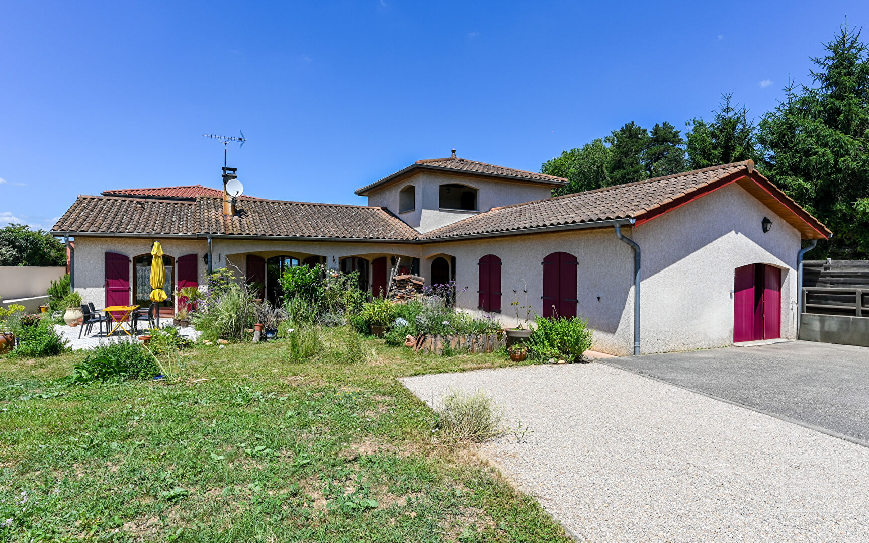 Exclusivité Chasselay – Maison de 138 m² à proximité du centre du village