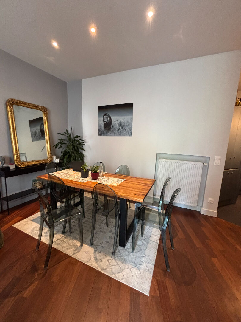 LYON 3, PROX. LAFAYETTE, RUE BARABAN, 70.32m²