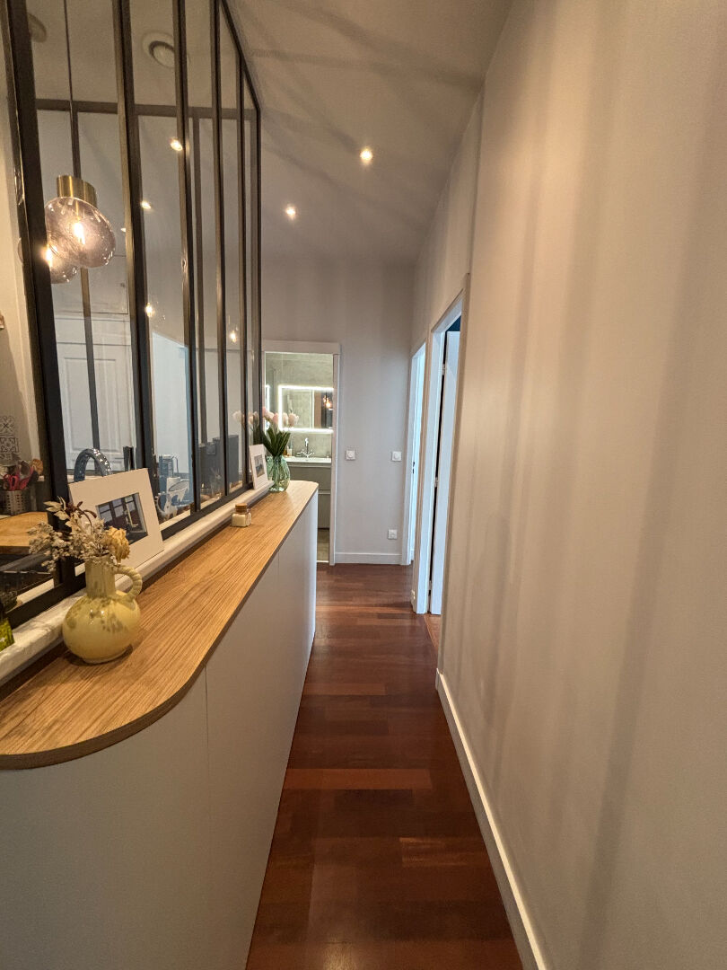 LYON 3, PROX. LAFAYETTE, RUE BARABAN, 70.32m²
