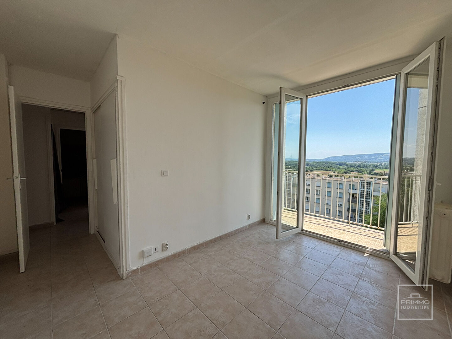 Appartement Trévoux T2 40 m2 avec balcon et cave