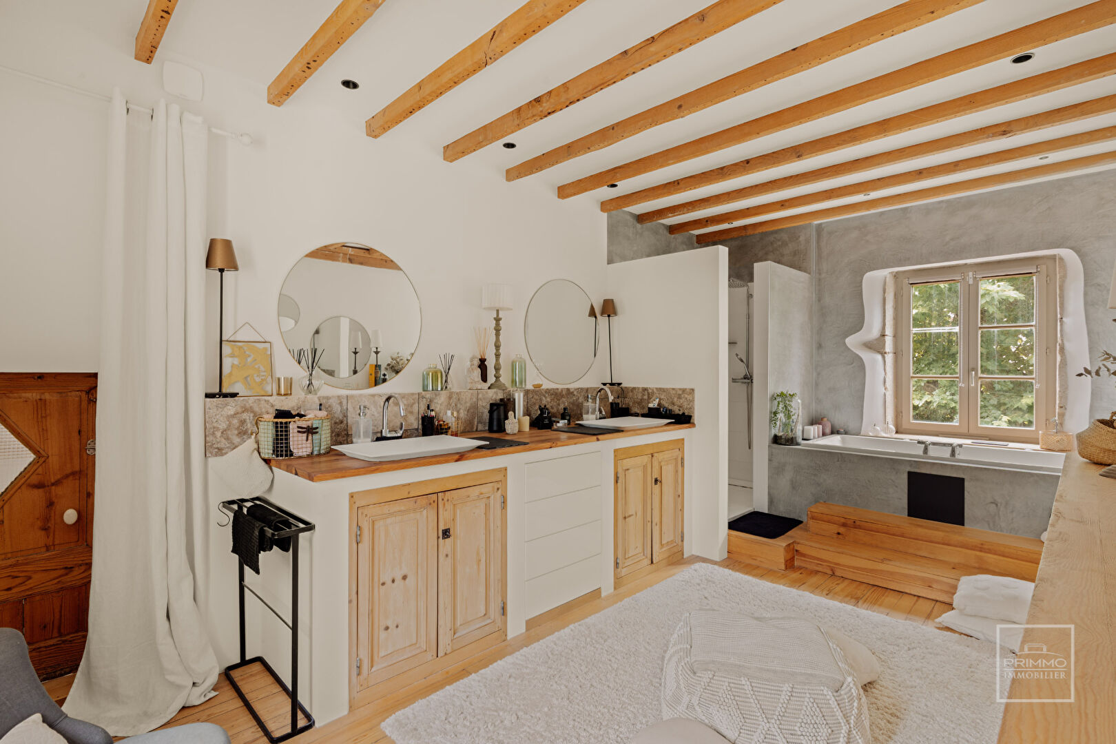 SAINT BERNARD – Maison de charme 271 m2 avec piscine