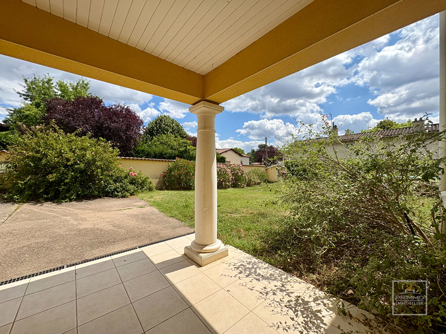 Villa – Francheville