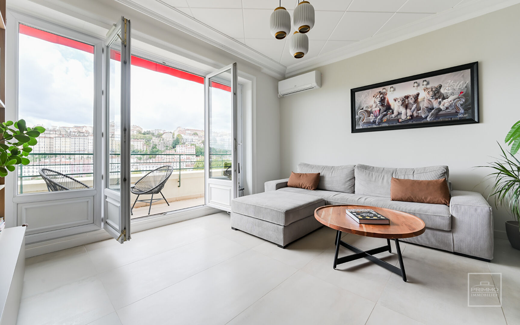 LYON 6, VUE RHONE, 83.12m² AVEC BALCON
