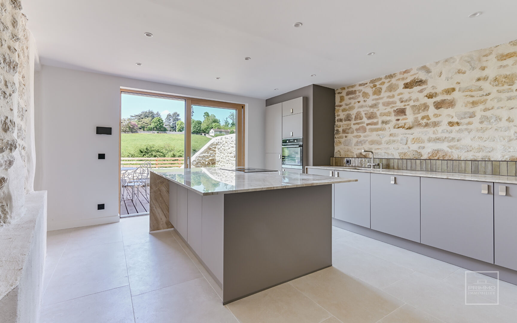 SAINT DIDIER AU MONT D’OR, Maison de ville de 215m² avec terrasse et vue panoramique
