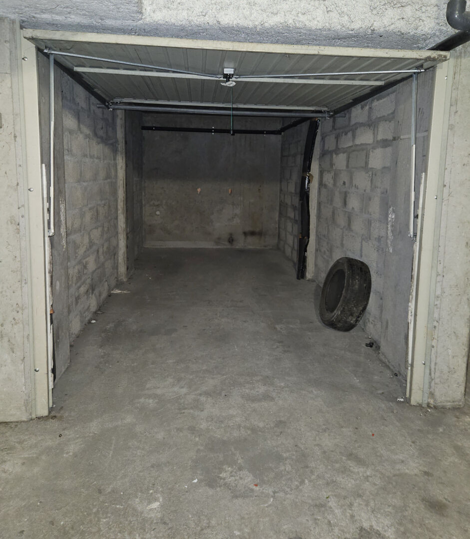 Garage – Secteur Thibaudière