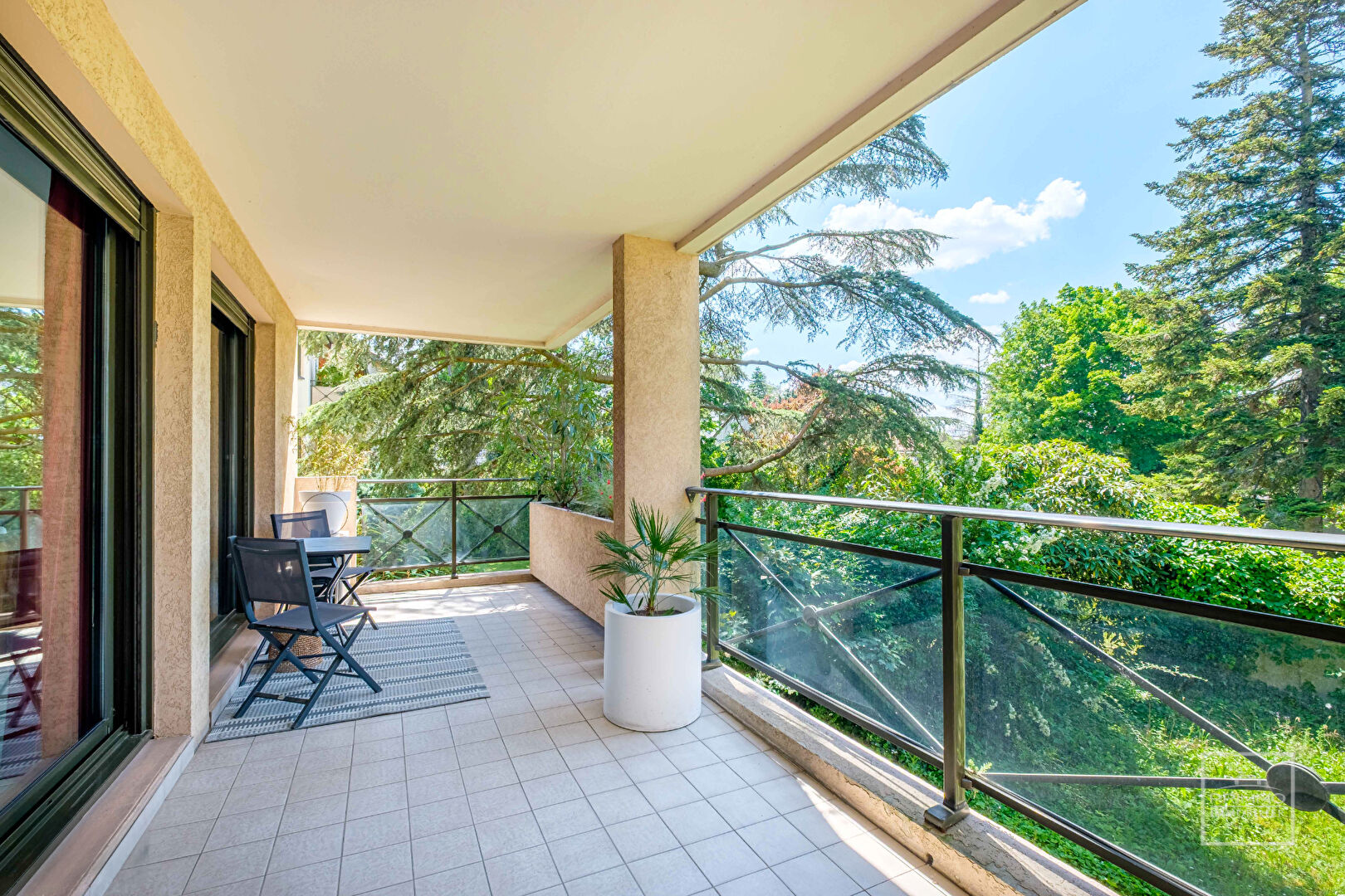 Exclusivité – Au coeur du Point-du-jour – Appartement de 117 m² avec terrasse