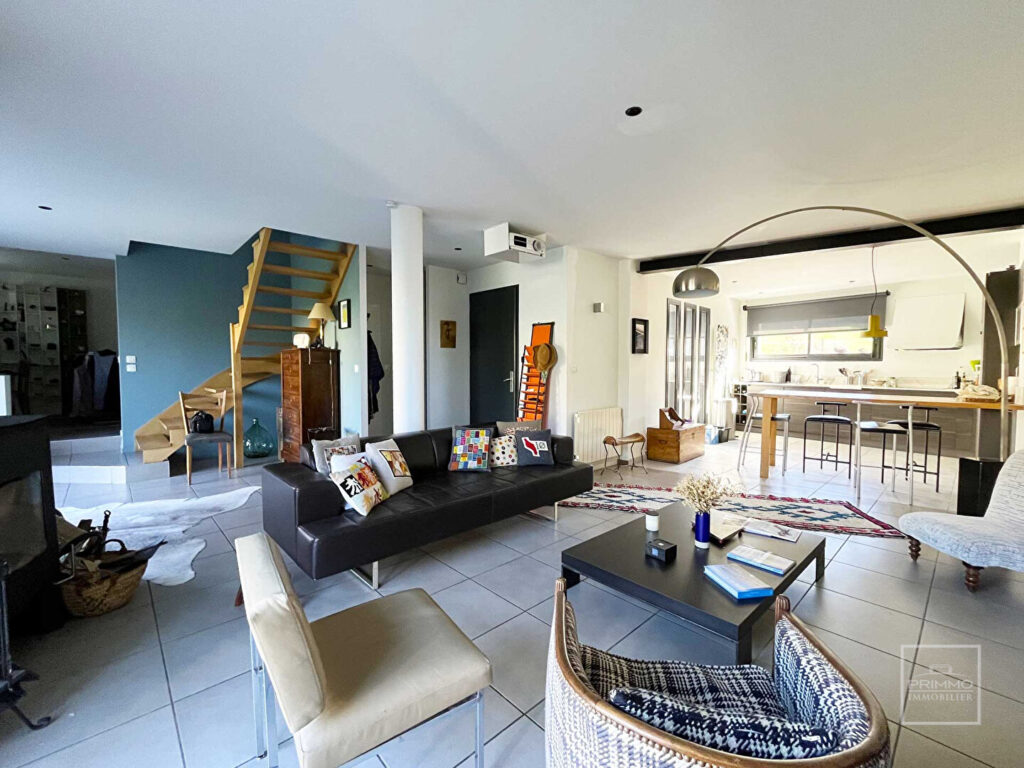 Saint Didier Au Mont d’Or, Saint Fortunat, maison contemporaine avec jardin clos