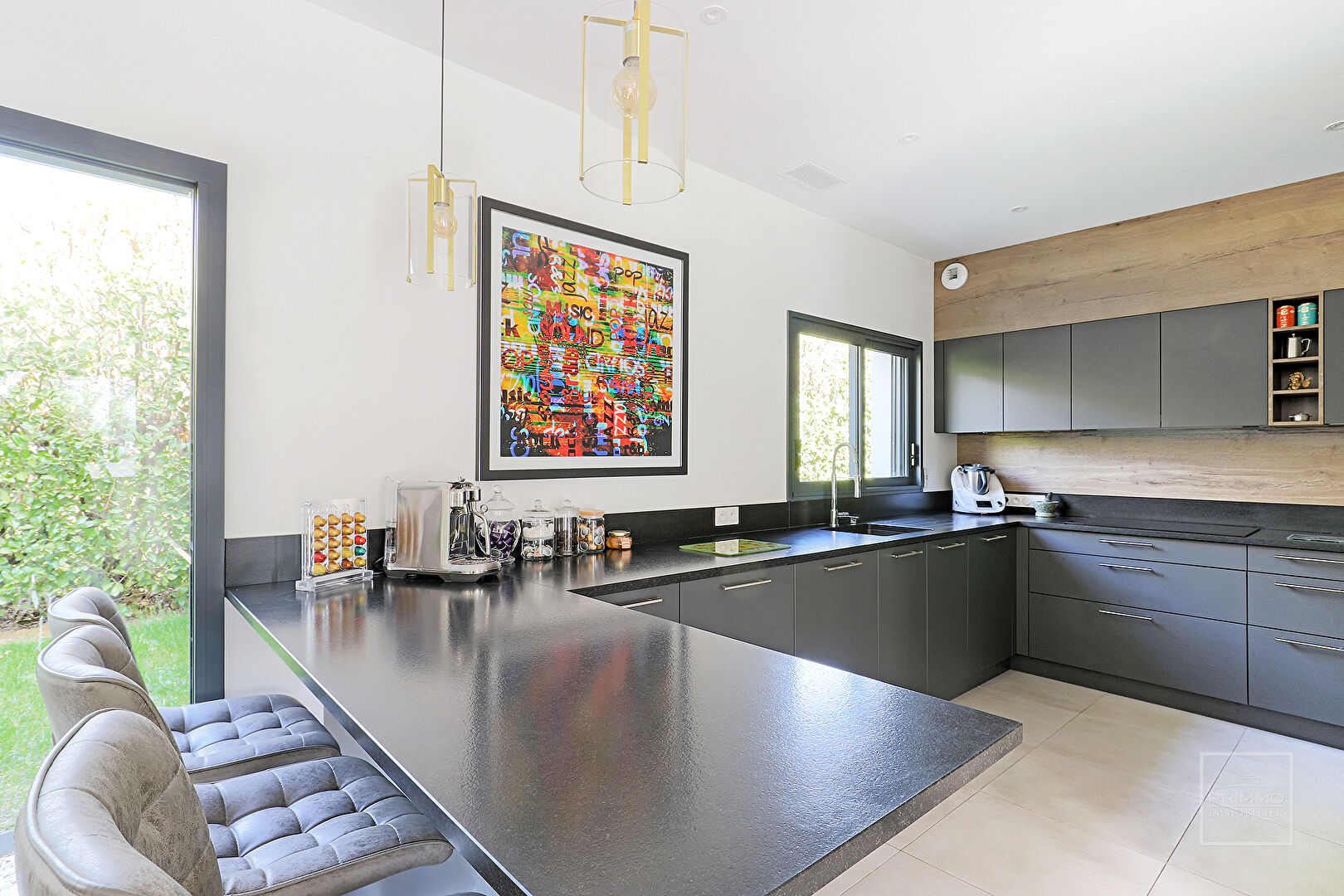 SAINT CYR AU MONT D’OR, belle Maison contemporaine de 151m² habitables sur 635m² de terrain