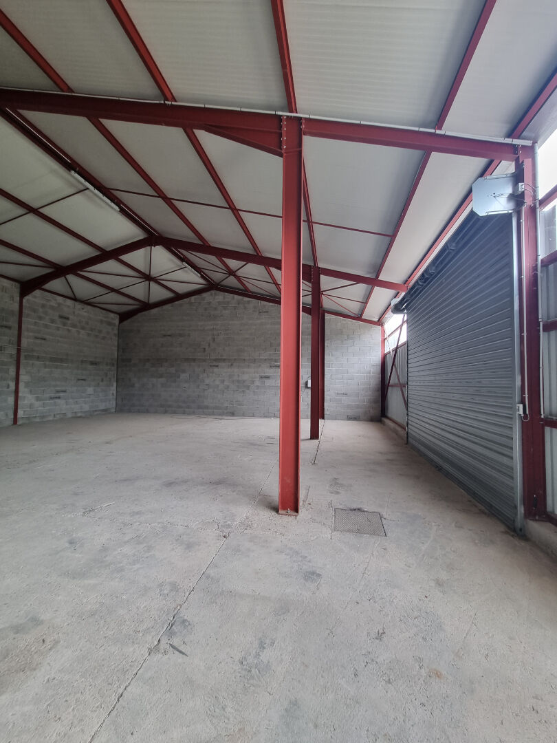 Entrepôt / local industriel Lissieu 189.65 m2