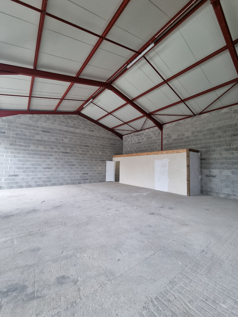 Entrepôt / local industriel Lissieu 189.65 m2