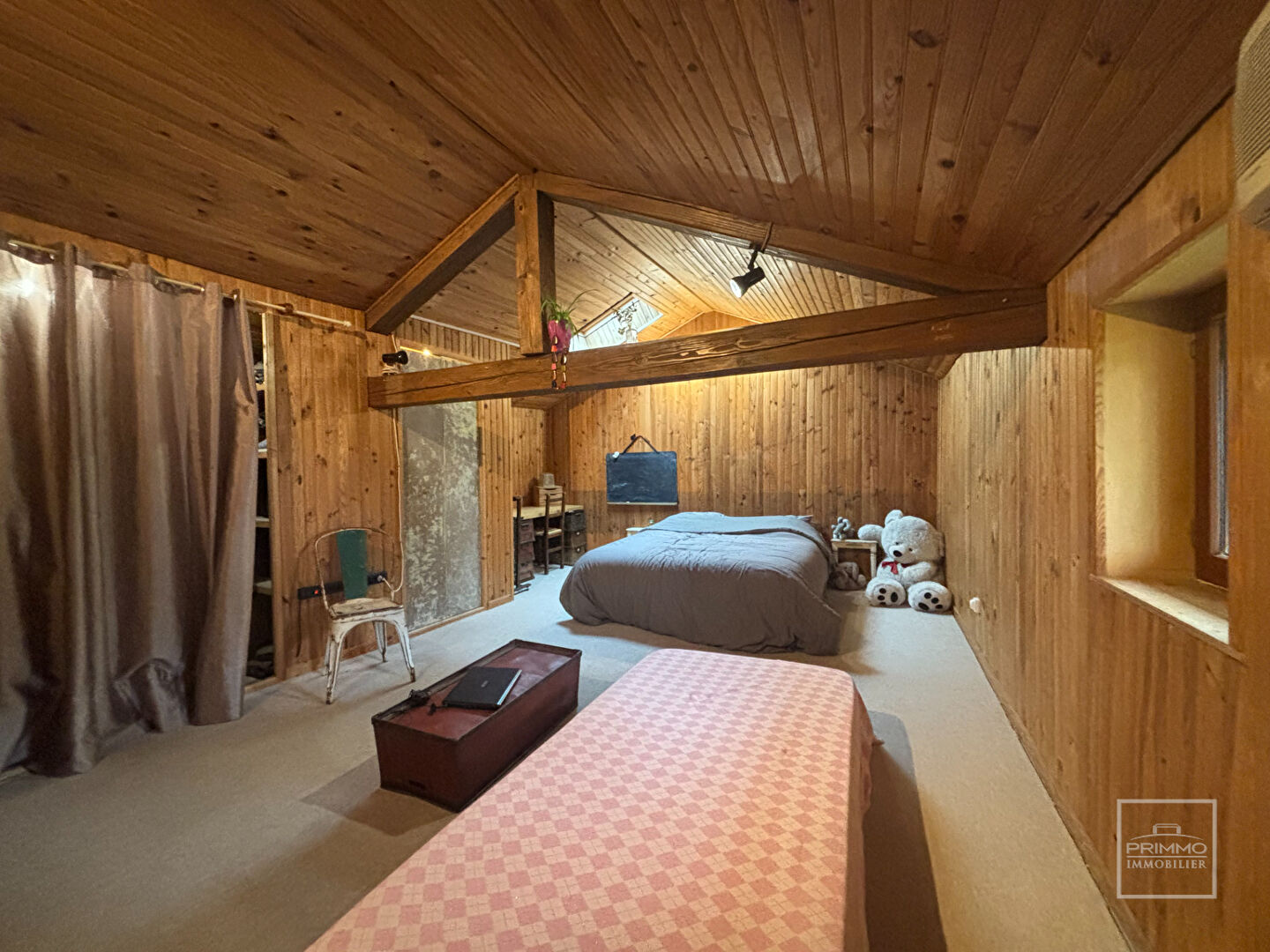 Lissieu – Maison proche du centre de 130 m² avec terrain de 1700 m²