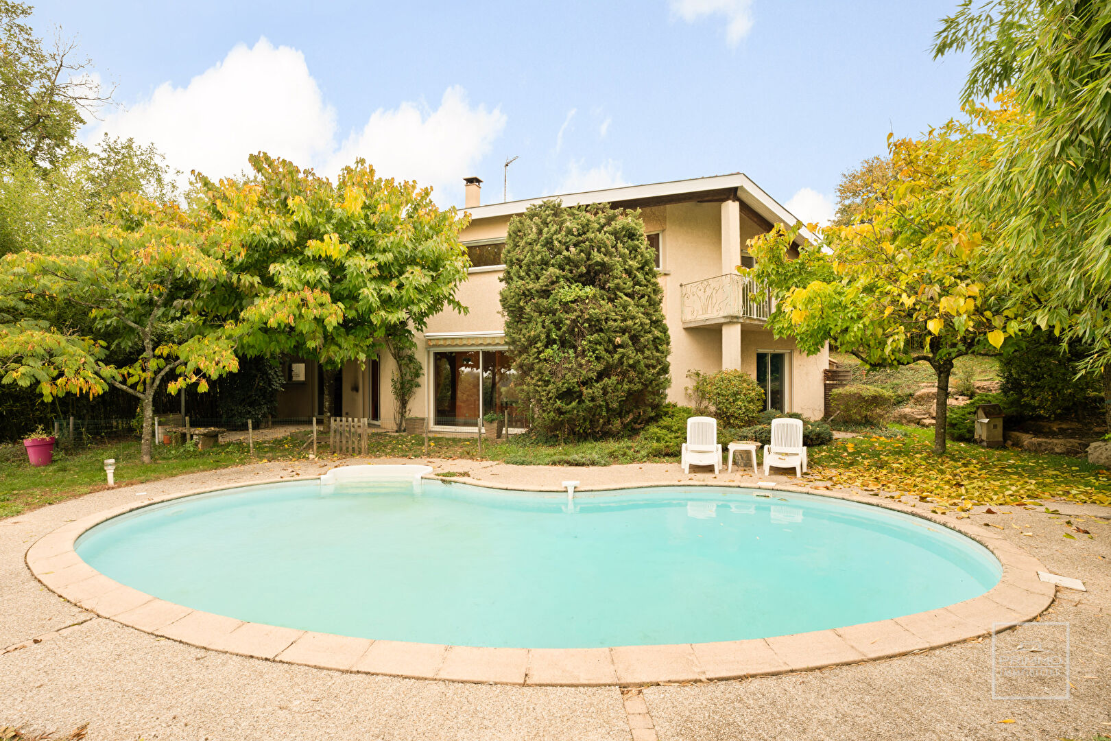 DARDILLY, Maison de 219m² sur 1465m² de terrain avec vue sur les Monts du Lyonnais