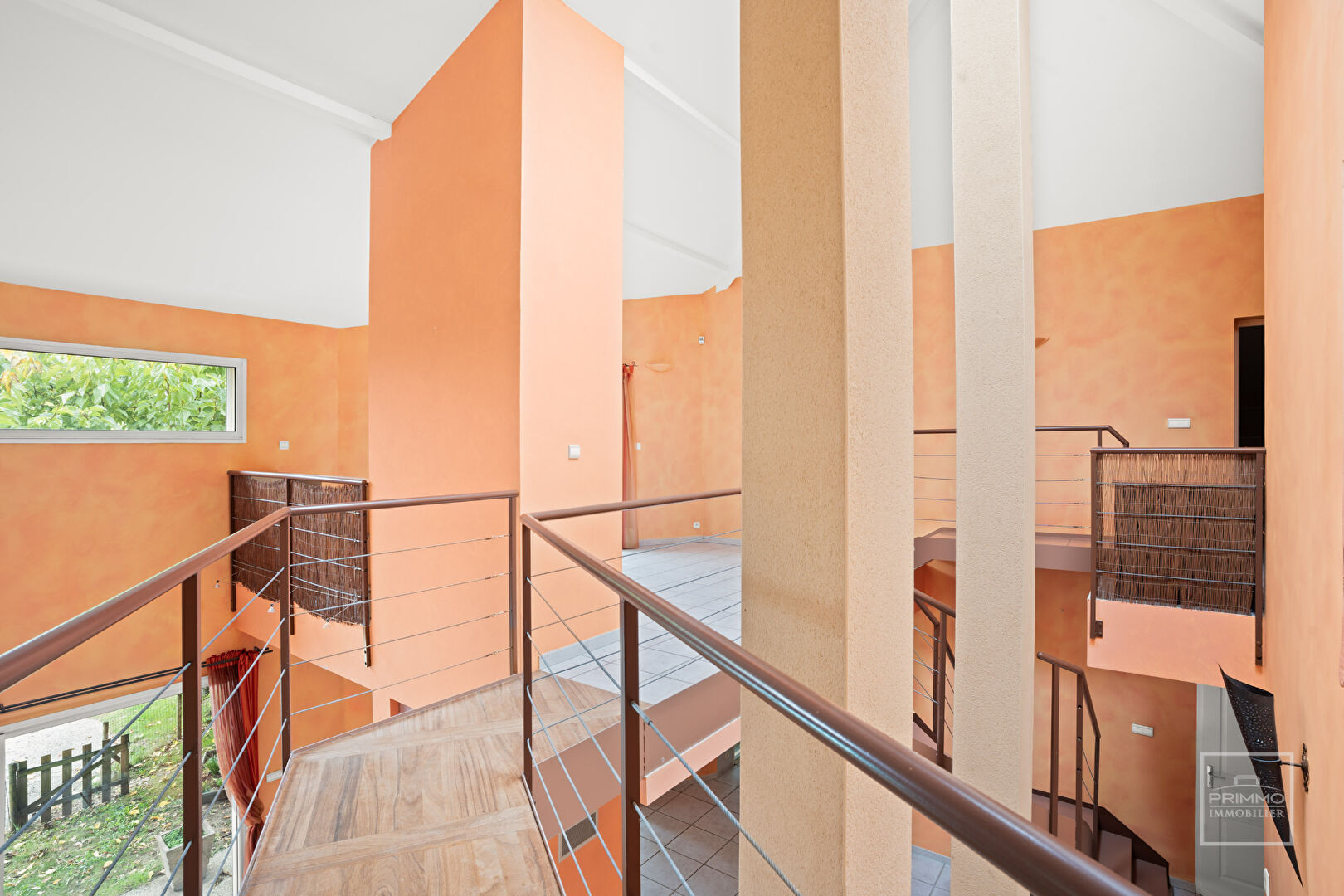 DARDILLY, Maison de 219m² sur 1465m² de terrain avec vue sur les Monts du Lyonnais